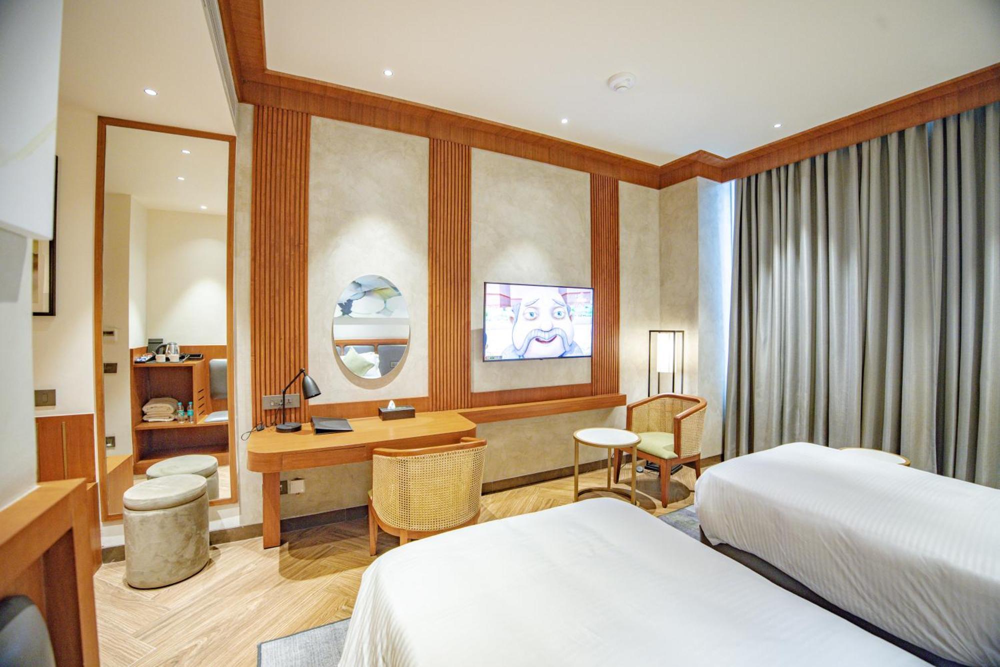 Wyndham Garden Sonipat Murthal Bagian luar foto
